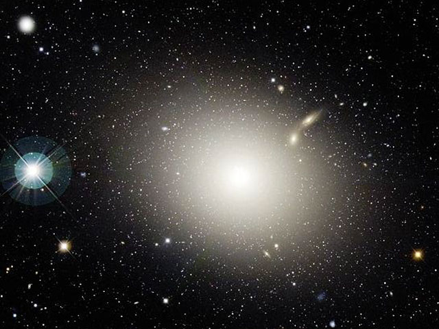 M87v1.jpg
