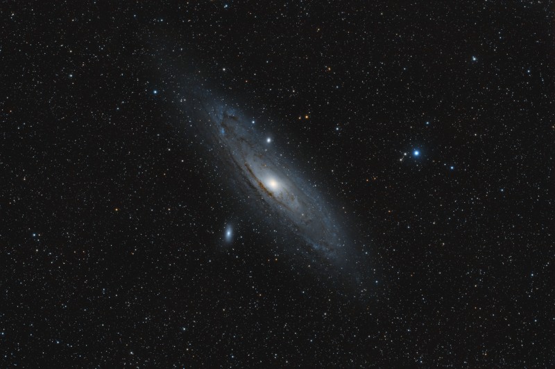 M31_1100_WO_87x300_ISO800.jpg